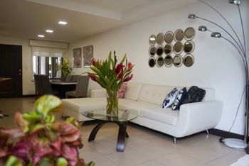 Venta Townhouse Condominio AltaVista - Camino a Ciudad Colón in Colón, Mora, San José — $210,000 - Photo 3 of 18