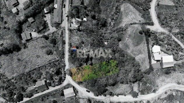 LOTE EN VENTA EN PÉREZ ZELEDÓN – 1,712 m² CON VISTA AL CERRO CHIRRIPÓ Y QUEBRADA in San Isidro De El General, Pérez Zeledón, San José — $136,000