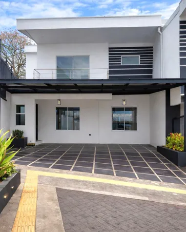 Casa En Condominio En Santo Domingo De Heredia in San Miguel, Santo Domingo, Heredia — $395,000
