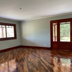 Casa en Venta, San Antonio, Escazú in San Rafael, Escazú, San José — $600,000 - Photo 4 of 11