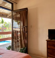 Vendo Hotel en Puntarenas Frente al Mar in Puntarenas — $2,600,000 - Photo 4 of 21