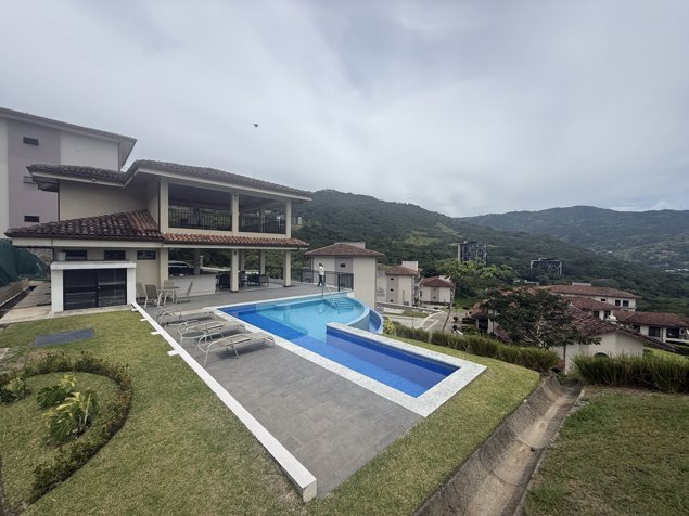 VENTA DE APARTAMENTO EN SANTA ANA | PRIVACIDAD, NATURALEZA!!! in Santa Ana, San José — $399,000 - Photo 2 of 28