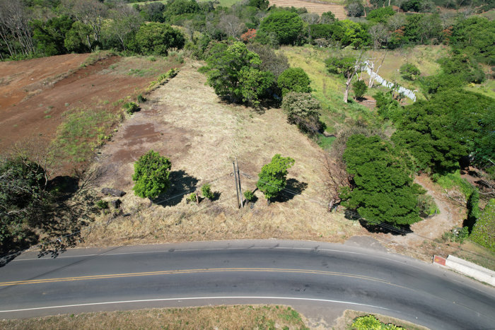 Lot for Sale in Grecia – Strategic Development Potential in Grecia, Alajuela — $400,000 - Photo 3 of 8
