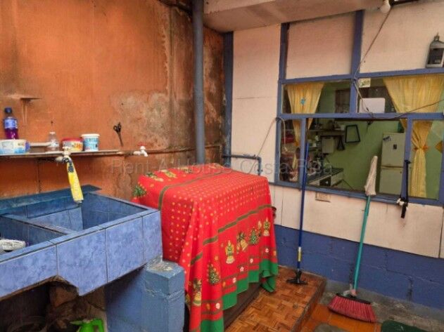 Venta de Casa en Oriental-Cartago. RAH 26-1575 in Oriental, Cartago — $100,000