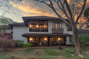 Residencia Colonial de Lujo en Hacienda Pinilla en Tamarindo, Santa Cruz, Guanacaste — $799,000 - Foto 2 de 18