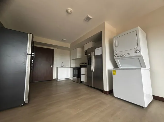 ALQUILER DE APARTAMENTO, SAN JOSE, URUCA, AZENZA TOWERS en Uruca, San José — $1,125 - Foto 3 de 16