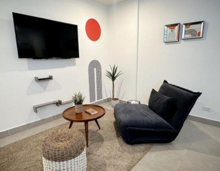 MLS-25-1478 KQ ALQUILER APARTAMENTO CARMEN SAN JOSE in Carmen, San José — $1,200
