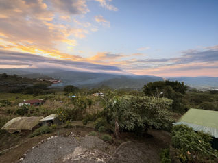 Propiedades de Campo y vista espectacular in Cervantes, Alvarado, Cartago — 78 000 000 ₡ - Photo 5 of 17