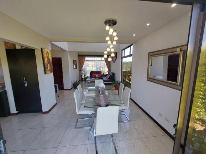Venta de Casa en La Guácima, Alajuela. RAH 25-1646 in Guácima, Alajuela — ₡ 320 000