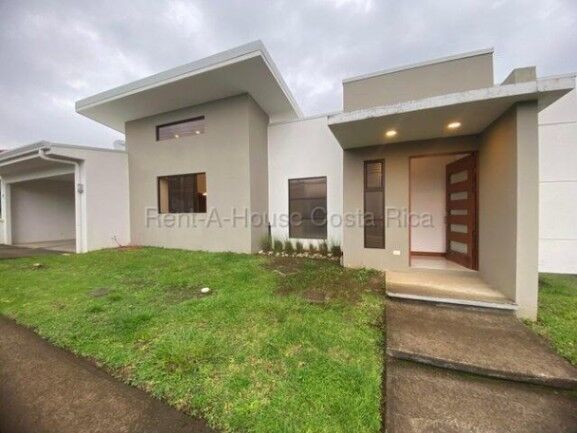 Alquiler de Casa en Grecia-Puente de Piedra, Alajuela. RAH 26-1832 PRECIO REBAJADO en Puente De Piedra, Grecia, Alajuela — $1,350