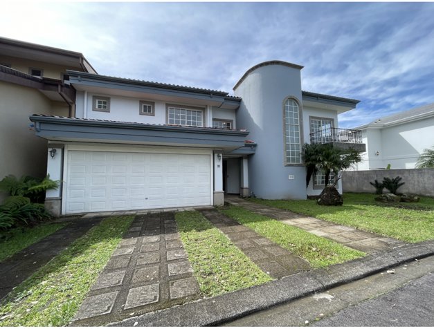 Venta Casa Condominio Santa Lucía Tres Ríos in Tres Ríos, La Unión, Cartago — $540,000 - Photo 2 of 23