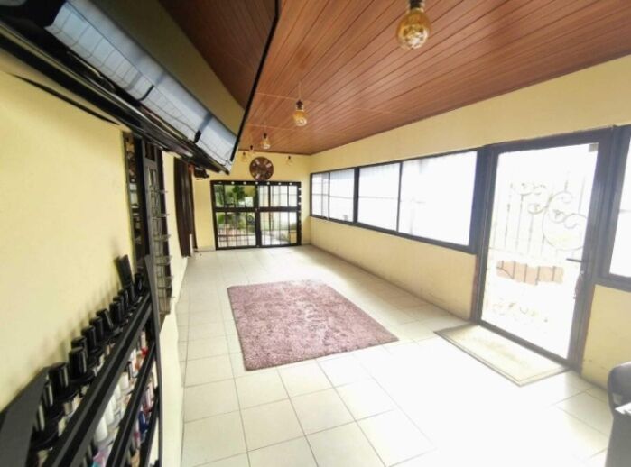 Casa amplia en venta en San Luis de Santo Domingo de Heredia con oficinas y gimnasio #26-1234 GS en Santo Domingo, Heredia — $280,000
