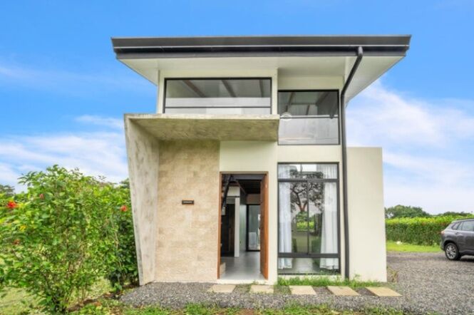 Venta de Casa Amoblada en La Fortuna de San Carlos. RAH 26-640 en La Fortuna, San Carlos, Alajuela — $150,000