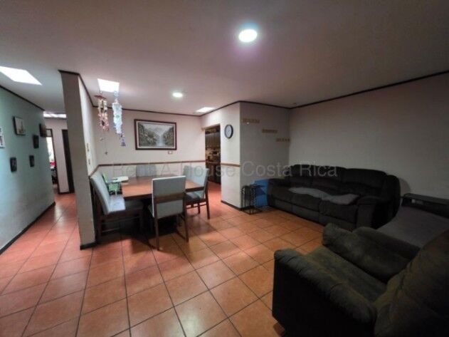 Venta de Casa+Apto en Calle Blancos-Goicoechea. RAH 26-1508 en Calle Blancos, Goicoechea, San José — ₡ 98 500 000