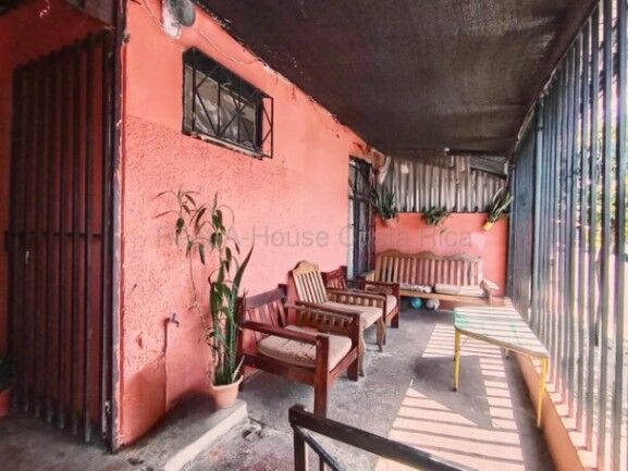 Venta de Casa en San José-Hatillo. RAH 26-1943 INVERSIÓN en Hatillo, San José — ₡ 45 000 000