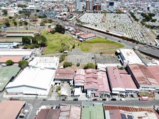 Venta de Bodegas Gemelas en Hospital-San José. RAH 26-2127