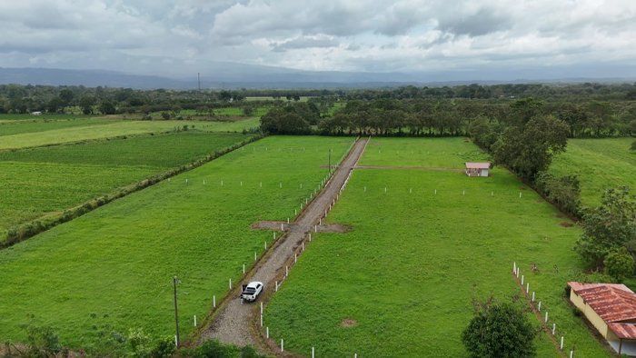 Quintas de 5,000m2 Financiadas directamente a solo 18min de Fortuna en La Fortuna, San Carlos, Alajuela — ₡ 33 000 000