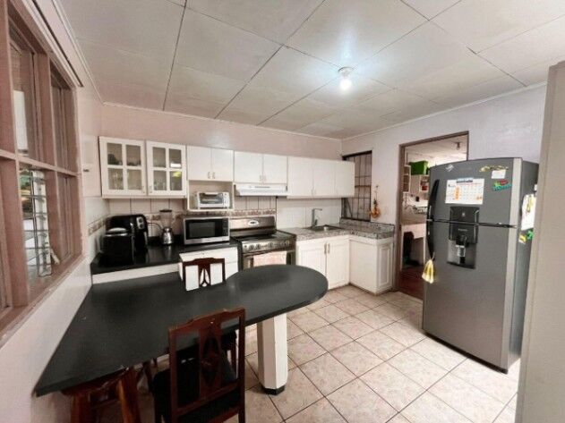 Venta de Casa + Mini Apto en San Juan de Tibás. RAH 26-786 in San Juan, Tibás, San José — $198,400
