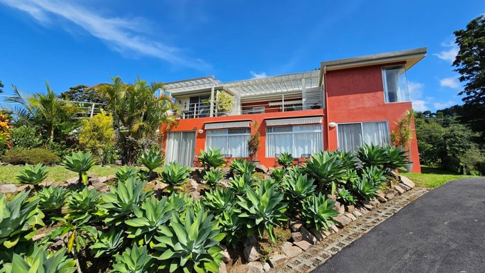 Turnkey investment property in Grecia CR en Grecia, Alajuela — $495,000