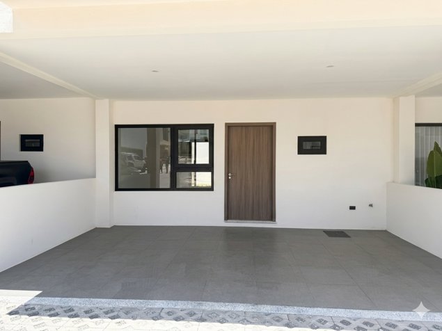 Alquiler de Casa en Condominio Santa Ana Urbano en Santa Ana, San José — $2,200 - Foto 2 de 33