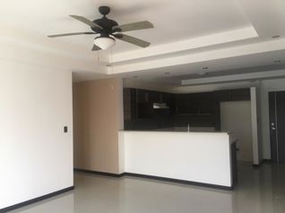 Apartamento en Venta, Edificio Cristales La Uruca GU1084 in Sabanillas, Acosta, San José — $205,000 - Photo 4 of 20