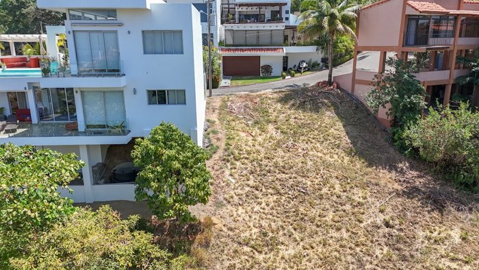 Lote de 691.12m2 en Altos de Leonamar, Punta Leona en Tárcoles, Garabito, Puntarenas — $265,000