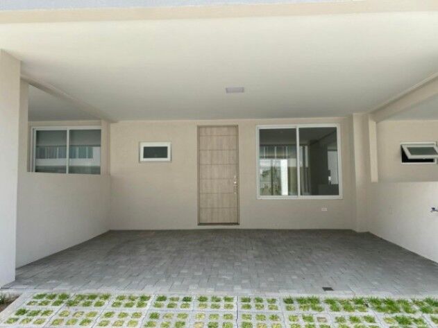 Casa moderna en San Rafael de Escazú, lista para estrenar en San Rafael, Escazú, San José — $2,200