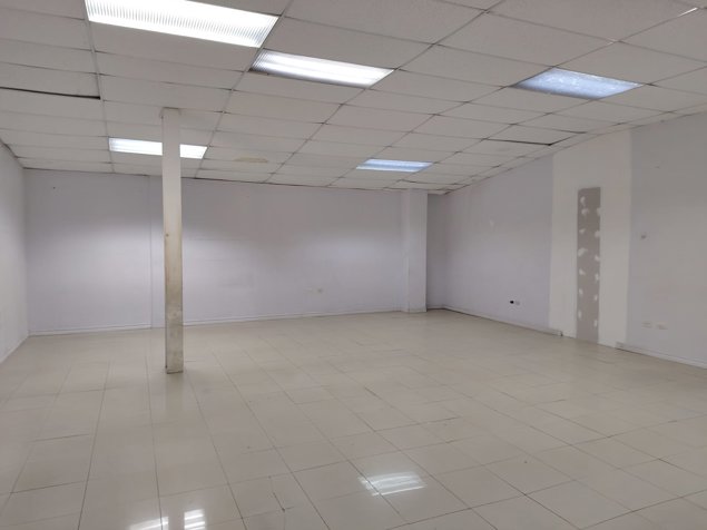 Bodegas en Alquiler en La Uruca de San Jose,Uso Comercial,PJG9943450 in Uruca, San José — $3,176 - Photo 2 of 10