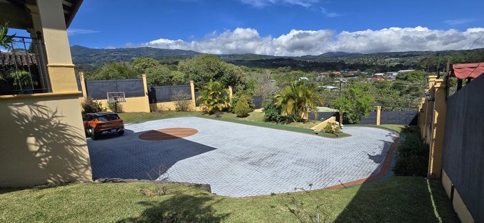 Casa en VENTA en Heredia, Santa Barbara. Codigo: 5PVV8466890 en Santa Bárbara, Heredia — $650,000 - Foto 3 de 25
