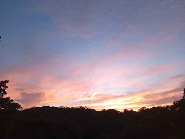 Finca de 4 hectáreas 1353 M2 con agua en un lugar muy fresco en Monte Romo, Hojancha, Guanacaste — $500,000