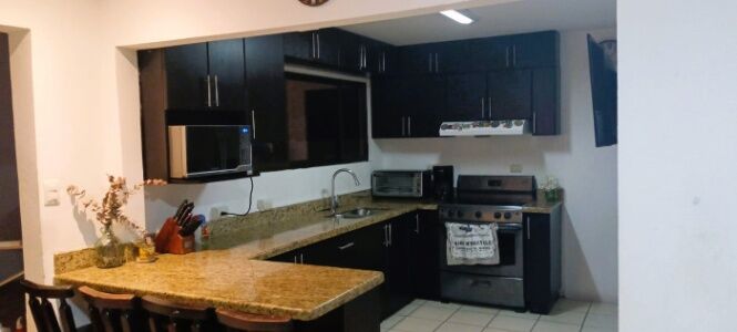 Casa con Apartamento Independiente | Guadalupe Centro en Guadalupe, Goicoechea, San José — ₡ 95 000 000
