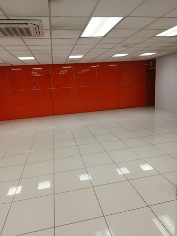 Alquiler de Local Comercial en Paseo Colón en Carmen, San José — ₡ 6 112 800 - Foto 2 de 22