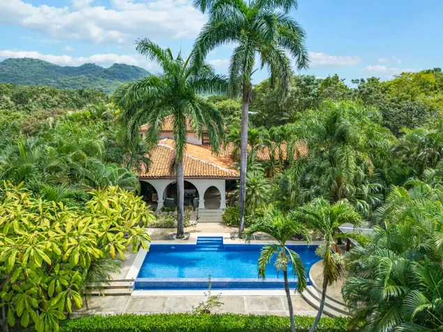 Propiedad Autosuficiente con Vista al Mar en Río Seco, Guanacaste en Santa Cruz, Guanacaste — $1,225,000