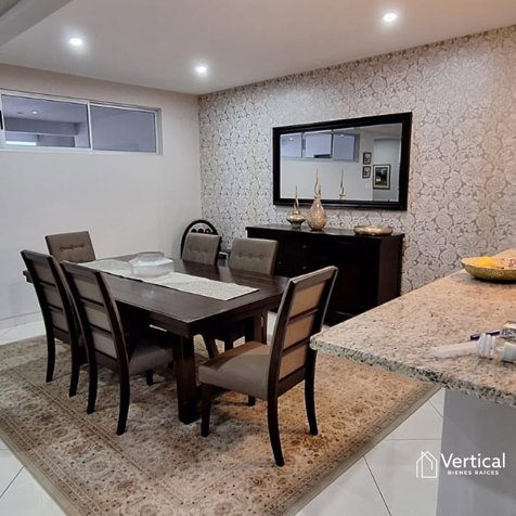 Venta de casa en Condominio , Bello Horizonte, Escazú in Escazú, San José — $320,000 - Photo 3 of 10
