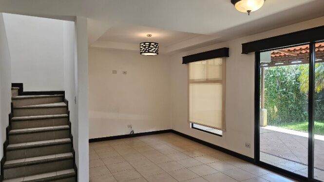 Venta de Casa en Condominio Altivar Moravia in La Trinidad, Moravia, San José — $210,000