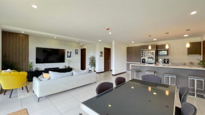 MLS-25-1479 KQ VENTA APARTAMENTO SAN RAFAEL ESCAZU in San Rafael, Escazú, San José — $270,000