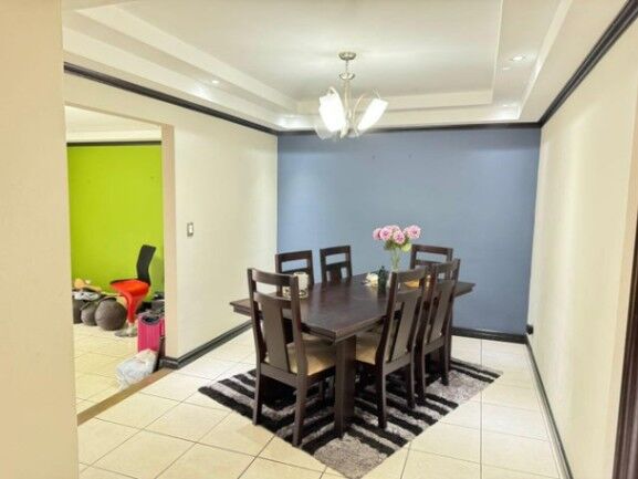 Alquiler de Casa en Escazú, San José. RAH 26-24 in San Antonio, Escazú, San José — $1,800