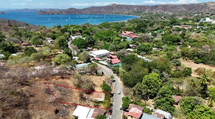 Venta de Lote en Playas del Coco en Sardinal, Carrillo, Guanacaste — ₡ 62 000 000