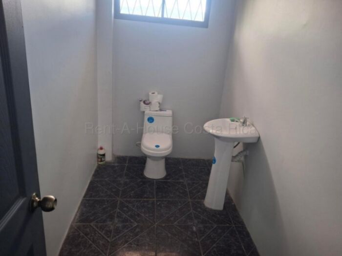 Venta de Local Comercial en Desamparados-San Rafael Arriba. RAH 26-2114 in San Rafael Arriba, Desamparados, San José — ₡ 250 000 000