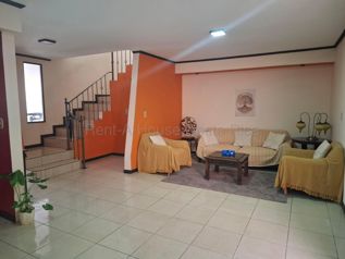 Hermosa casa ubicada dentro de un residencial in Mata de Plátano, Goicoechea, San José — 89 000 000 ₡ - Photo 5 of 28