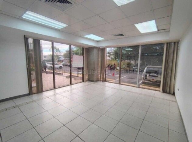Alquiler de Local Comercial en Goicoechea-San Francisco. RAH 26-1510 in San Francisco, Goicoechea, San José — $2,250