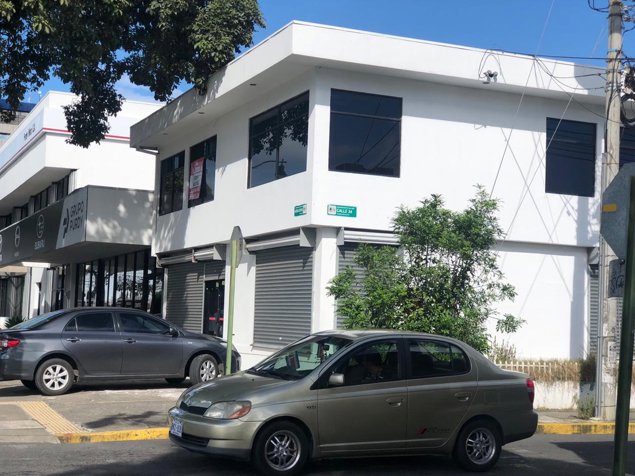 Alquiler de edificio contiguo a la Purdy Motor en San José en Merced, San José — $3,900 - Foto 2 de 7