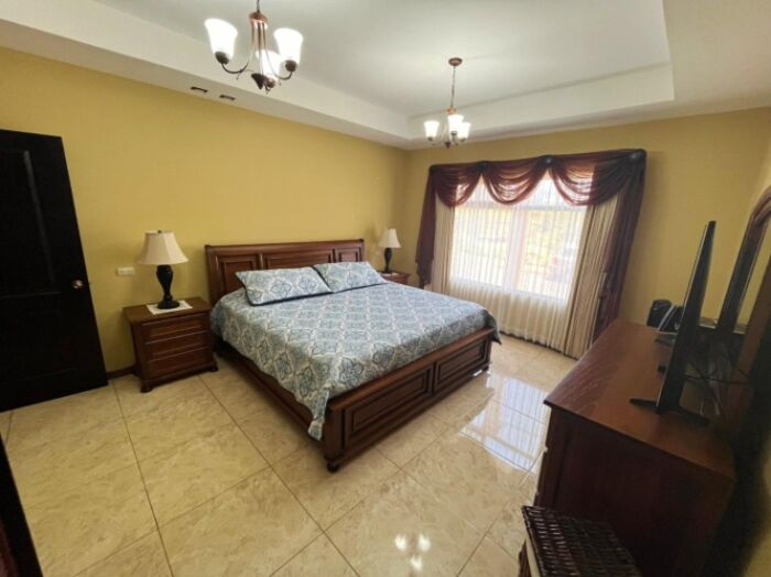 Venta de Casa en Paraiso Cartago in Paraíso, Cartago — $157,000