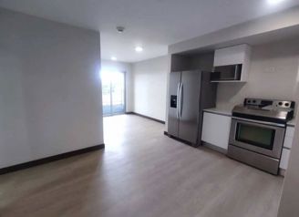 ALQUILO HERMOSO APARTAMENTO 2 HABITACIONES, TORRE AZENZA, LA URUCA en Uruca, San José — $1,000 - Foto 2 de 29