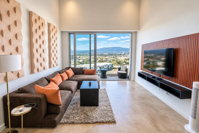 Apartamento Amueblado de 2 Habitaciones en Condominio Dukana in San Rafael, Escazú, San José — $2,700