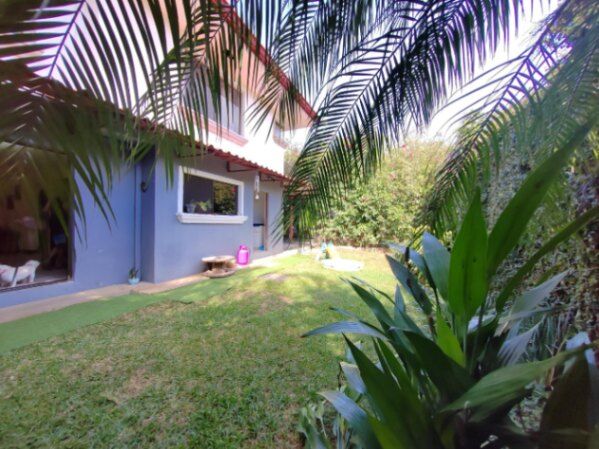 Casa en venta, Bosques de Santa Ana, Costa Rica in Pozos, Santa Ana, San José — $250,000