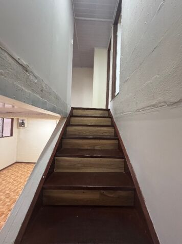 HATILLO, CASA TOTALMENTE REMODELADA PARA ESTRENAR, COD R0, PRECIO 34 MILLONES en Hatillo, San José — ₡ 34 000 000
