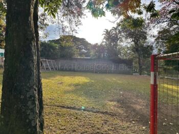 Lote plano en alquiler con excelente acceso y alto potencial #26-1690 GS en Santa Ana, San José — $1,250 - Foto 4 de 6