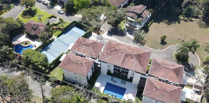 Venta  Elegante Aparta en Herradura, Jaco Costa Rica en Jacó, Garabito, Puntarenas — $380,000 - Foto 3 de 53