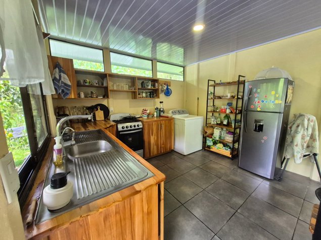 Casa con 2 cuartos en San Gerardo de Rivas in Rivas, Pérez Zeledón, San José — $199,999